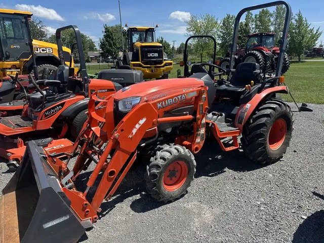 2014 Kubota B2650HSD Tracteur