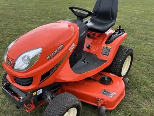2009 Kubota GR2110 Tracteur à pelouse