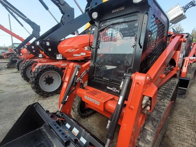 2023 Manitou 1850 RT chargeuse à direction à glissement