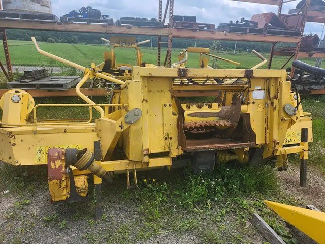 2005 New Holland RI450 Nez - Maïs