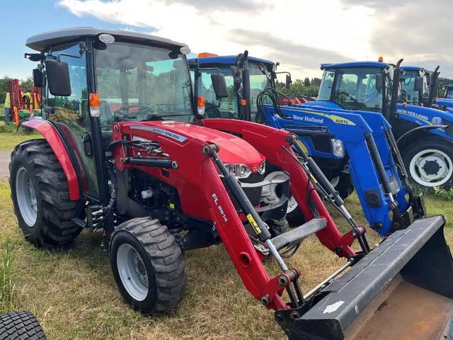 2021 Massey Ferguson 2850M Tracteur