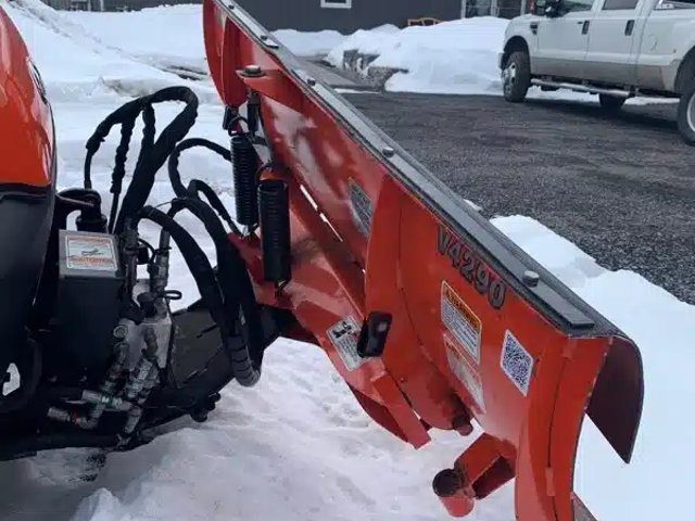 2012 Kubota V4290 Lame
