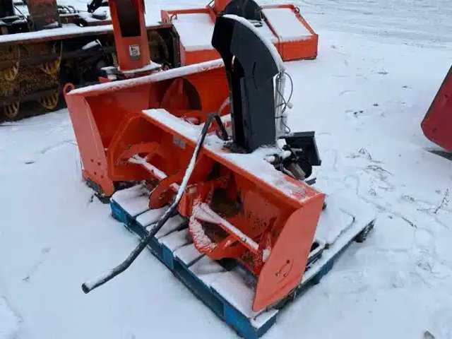 Kubota T2724 Souffleur à neige