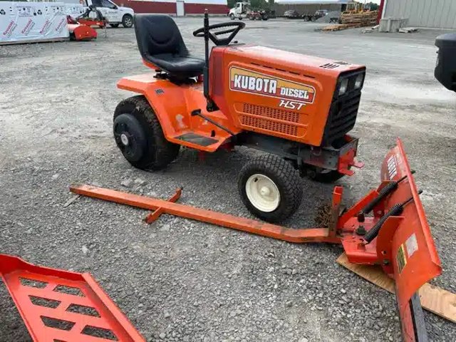 1985 Kubota G3200 Tracteur à pelouse