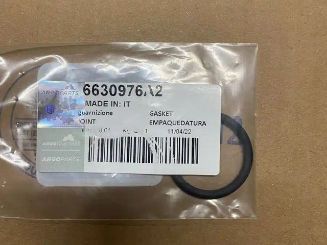 McCormick Gasket 630976A2 pièces - neuves et usagées