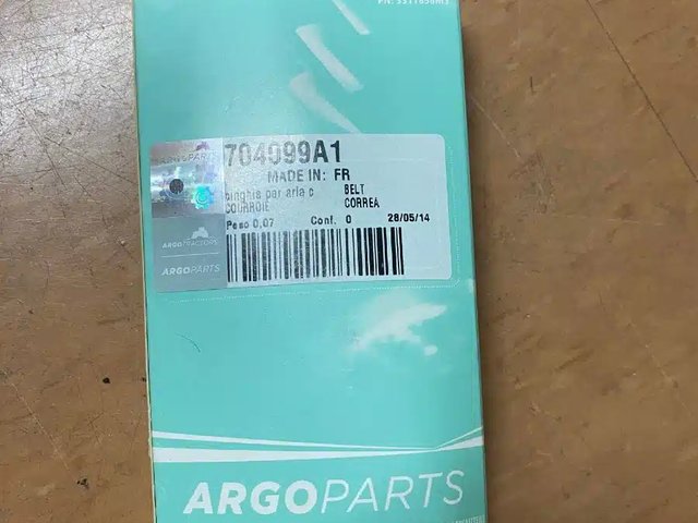 McCormick Courroie 704099A1 pièces - neuves et usagées
