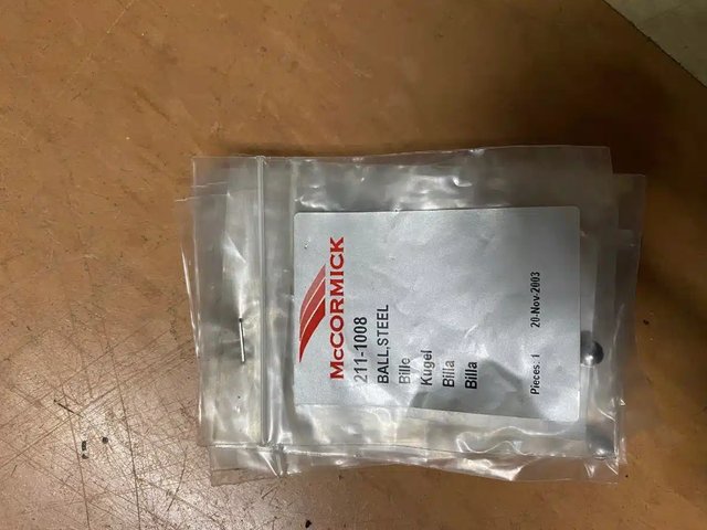 McCormick Bille en Metal 211-1008 x10 pièces - neuves et usagées