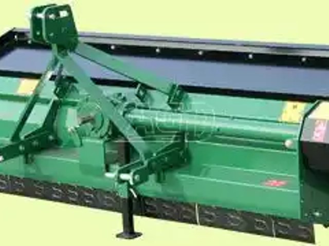 Sovema FC 140 Faucheuse à fléaux