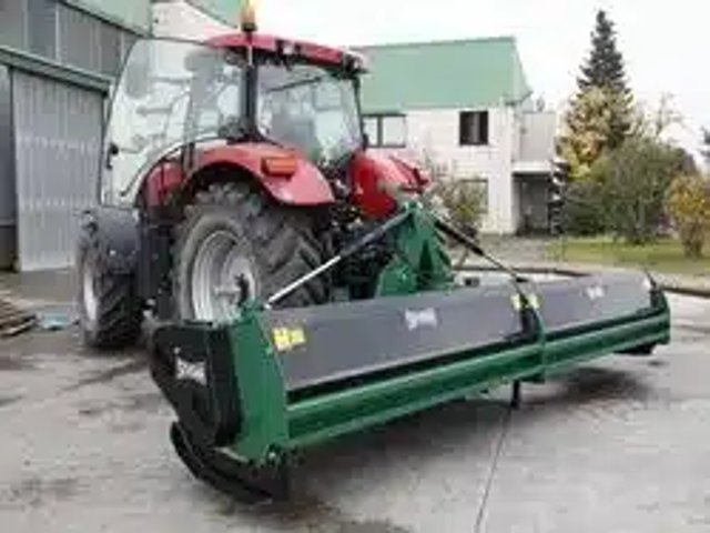 Sovema DBL-H 600 Faucheuse à fléaux