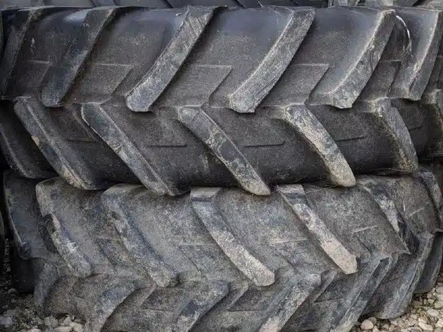 Michelin 14.9R28 Pneus