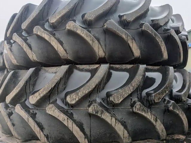 Firestone 420/85R34 Pneus