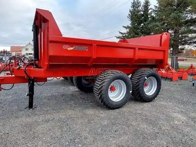 2025 Woody Equipment 7X12 Dompeuse