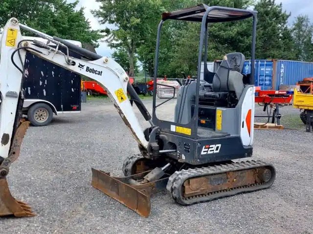 2017 Bobcat E20 Excavatrice