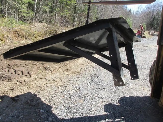 1999 Massey Ferguson toit acier