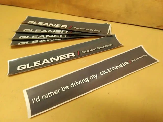 Gleaner Sticker divers