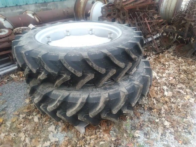 Petlas 340/85R38 Pneus