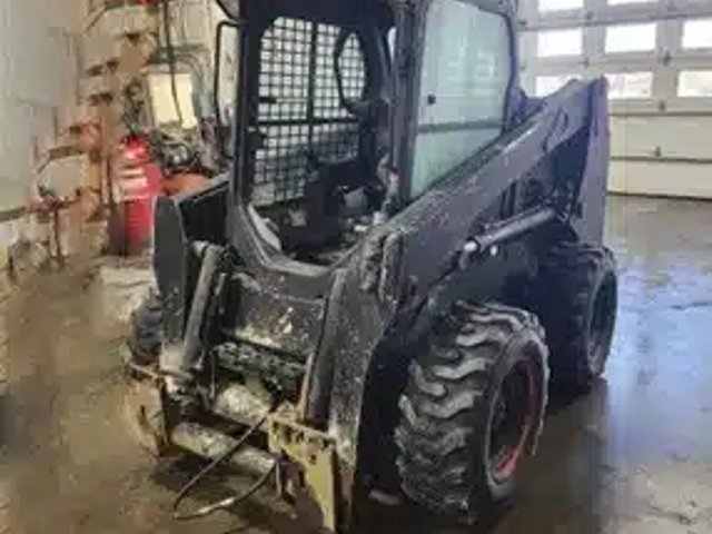 2017 Bobcat S630 chargeuse à direction à glissement