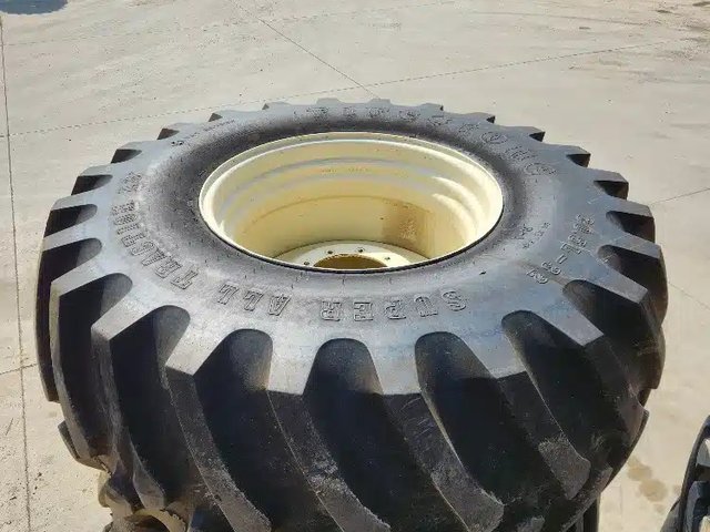 Firestone 30.5L-32 Pneus et roues