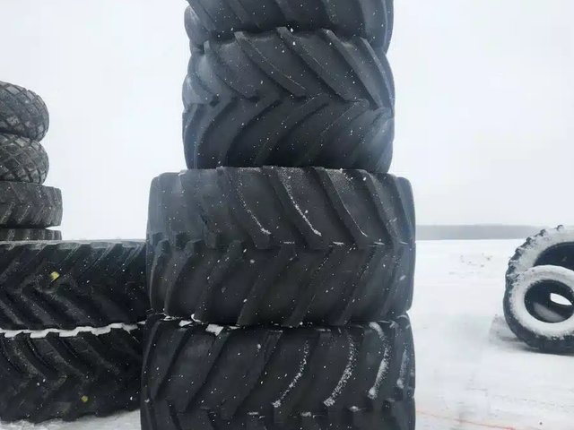 Goodyear 1100/45R46 LSW Pneus et roues