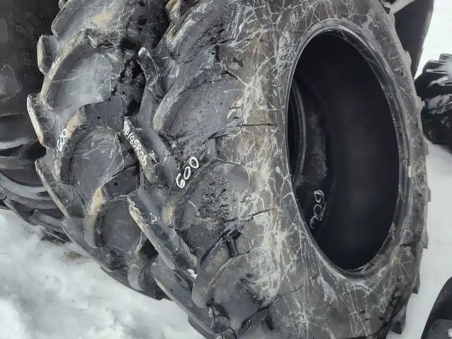 Firestone 340/85R28 Pneus