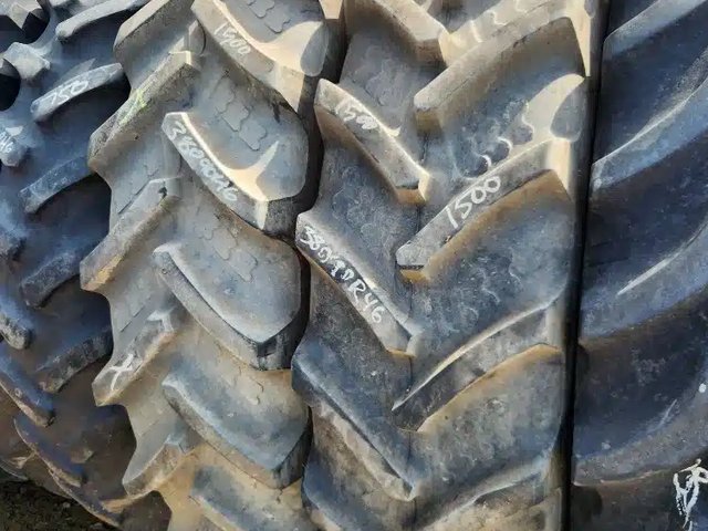 BKT 380/90R46 RT945 Pneus