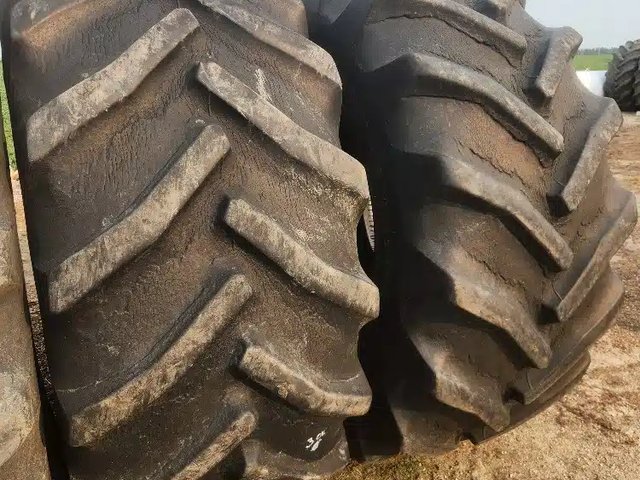 Goodyear 800/70R38 Pneus