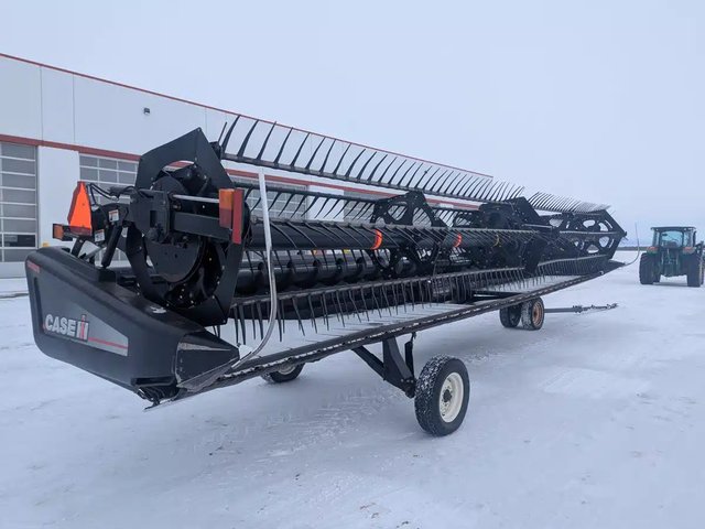 2010 Case IH 2152 Header Combine