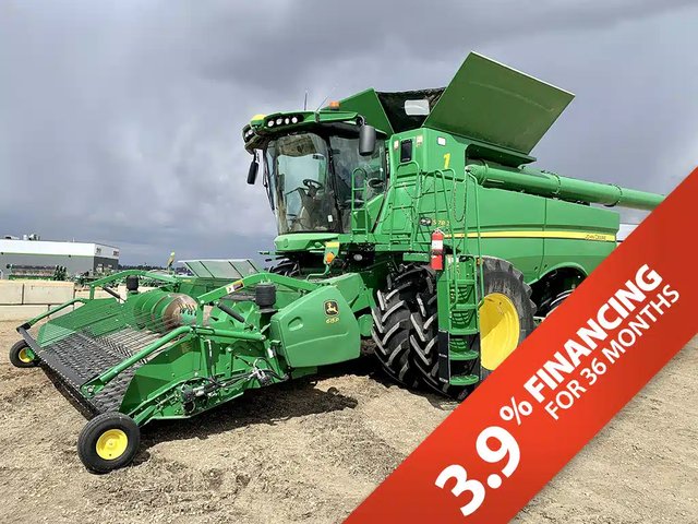 2018 John Deere S780 Batteuse