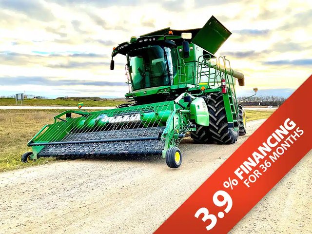2012 John Deere S680 Batteuse
