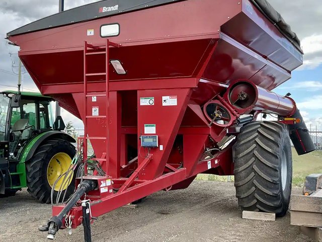 2020 Brandt 1120XR Chariot à Grain