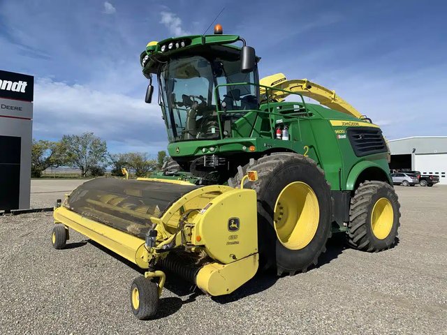 2020 John Deere 9600 Fourragère