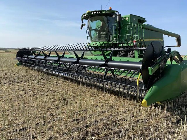 2017 John Deere 635FD Nez - Toile/Tapis