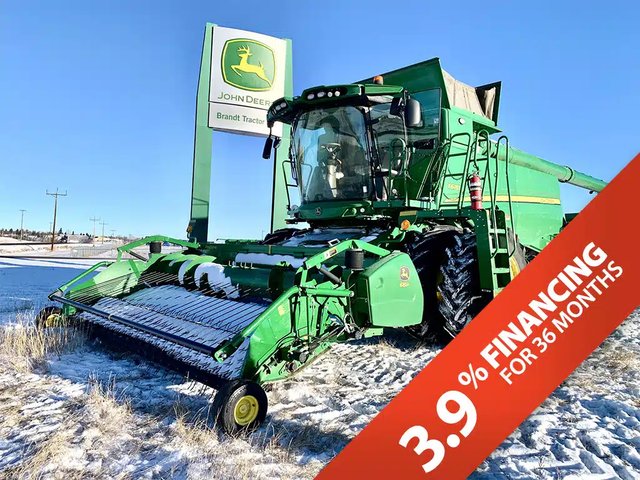 2021 John Deere T670 Batteuse