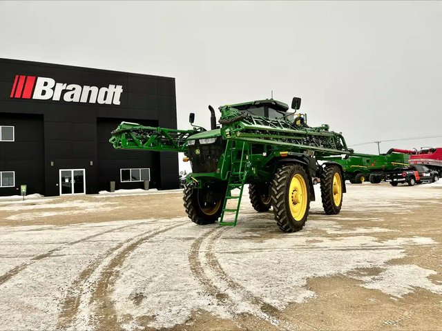 2024 John Deere 616R Arroseur - Automoteur