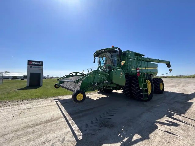 2018 John Deere S780 Batteuse