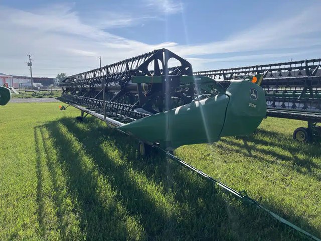 2010 John Deere 635D Nez - Toile/Tapis