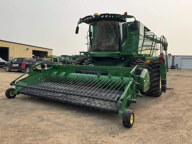 2018 John Deere S780 Batteuse