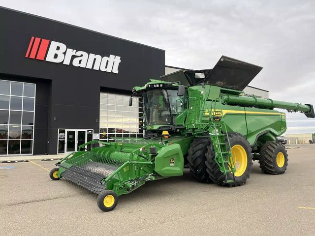 2024 John Deere X9 1000 Batteuse