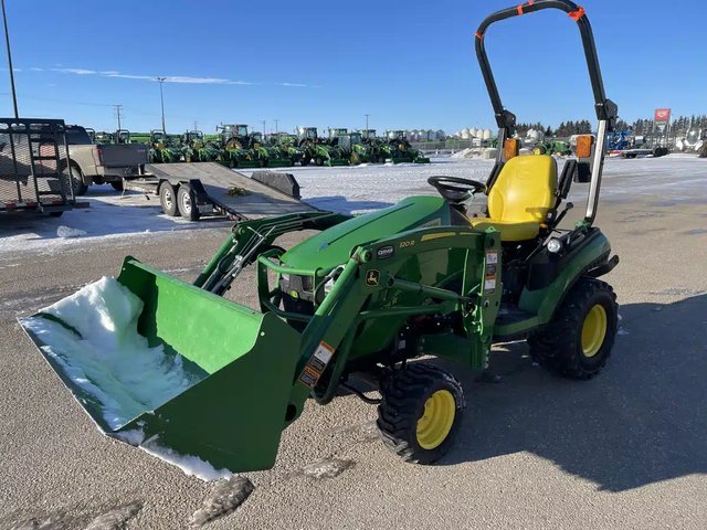 2018 John Deere 1025R Tracteur