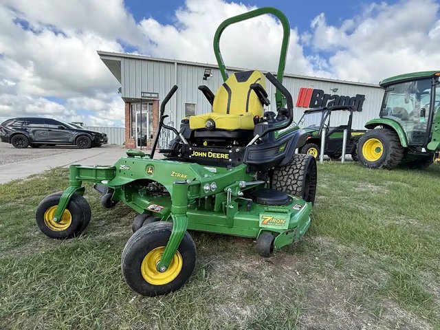 2022 John Deere Z930M Tondeuse à rayon de braquage zéro
