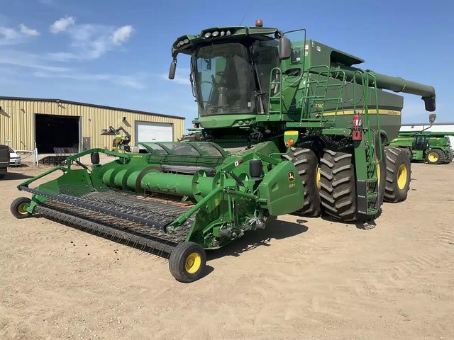 2018 John Deere S780 Batteuse