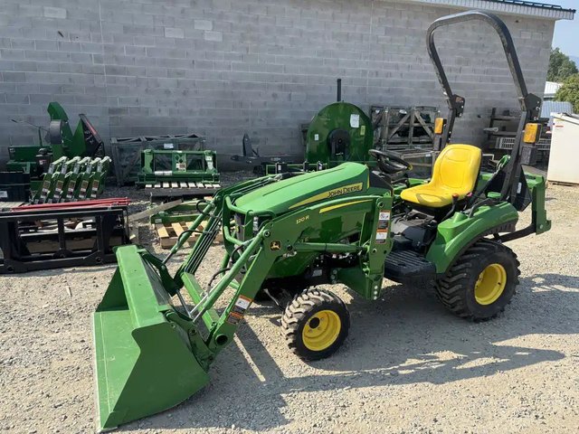 2024 John Deere 1023E Tracteur