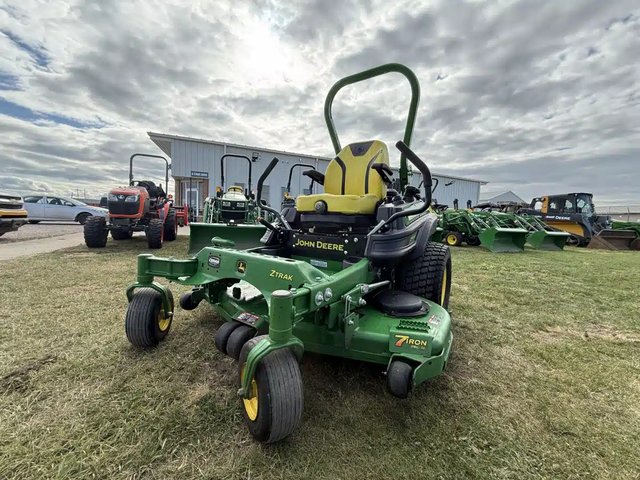 2021 John Deere Z930M Tondeuse à rayon de braquage zéro
