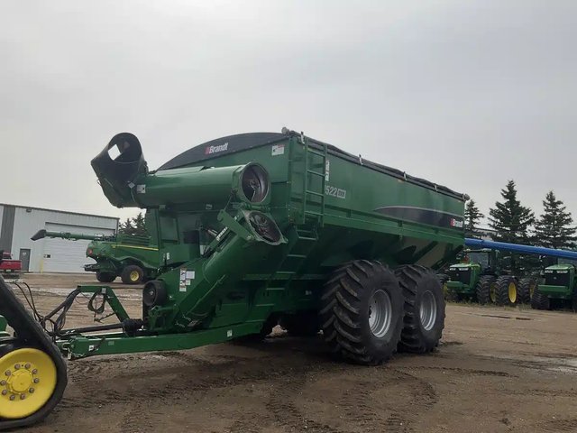 2019 Brandt 1522DXR Chariot à Grain