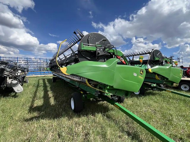 2018 John Deere 635FD Nez - Toile/Tapis
