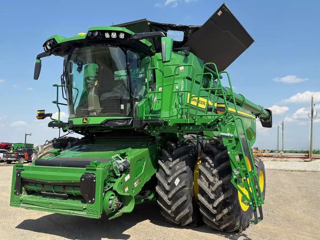 2024 John Deere X9 1000 Batteuse