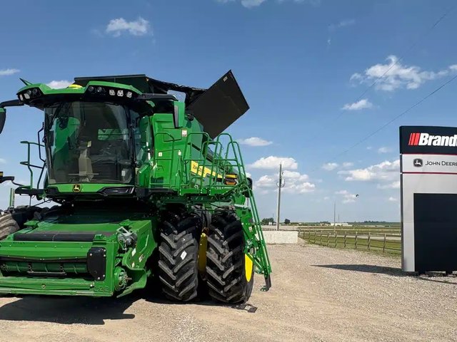 2024 John Deere X9 1000 Batteuse