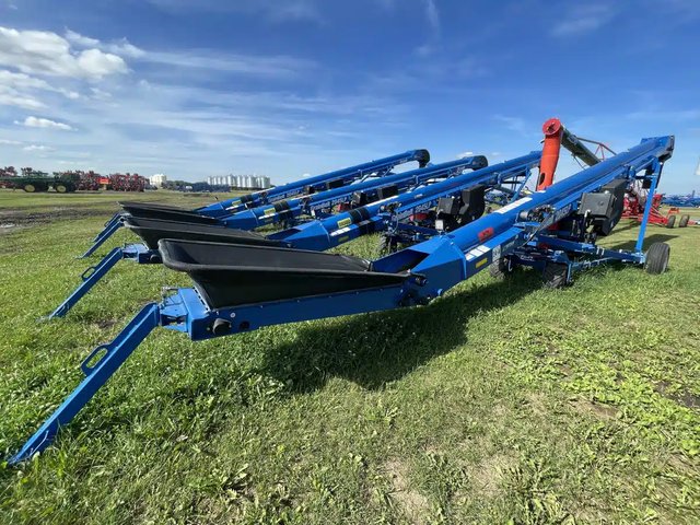 2024 John Deere 2045LP Vis à grain