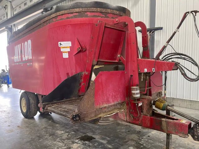2002 Jaylor 2650 Chariot à aliment extérieur