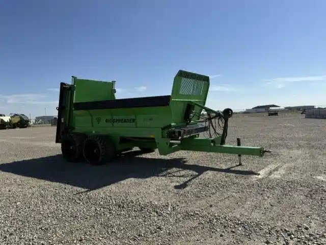 2019 Dutch Industries 7020PT Épandeur à fumier